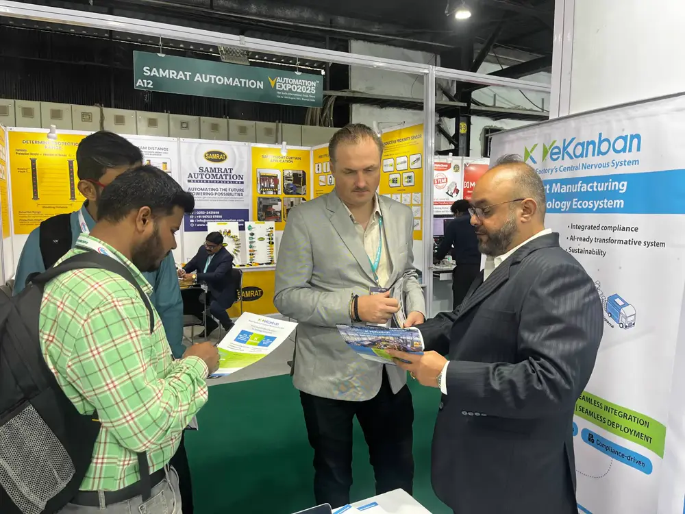 VeKanban team at Automation Expo 2025, photo 8